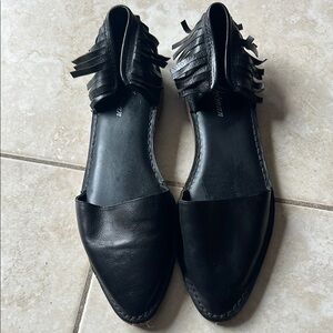 Delman Black Flats with Tassel Accent